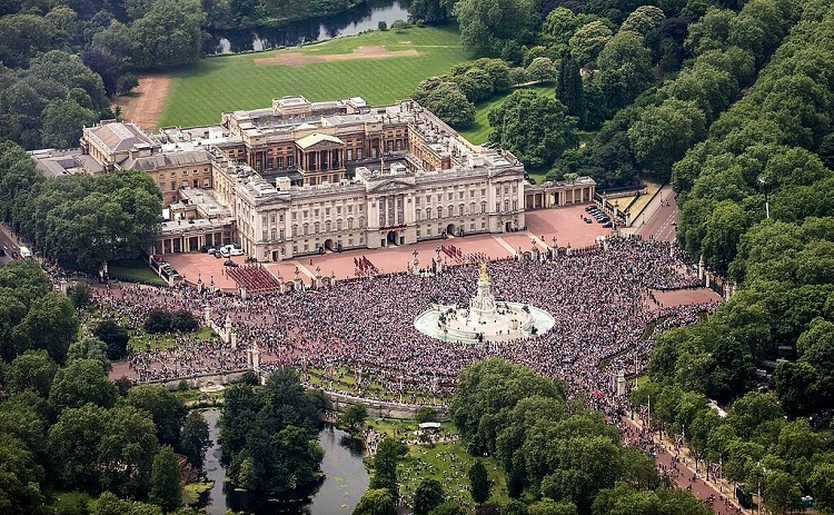 About of Buckingham Palace
