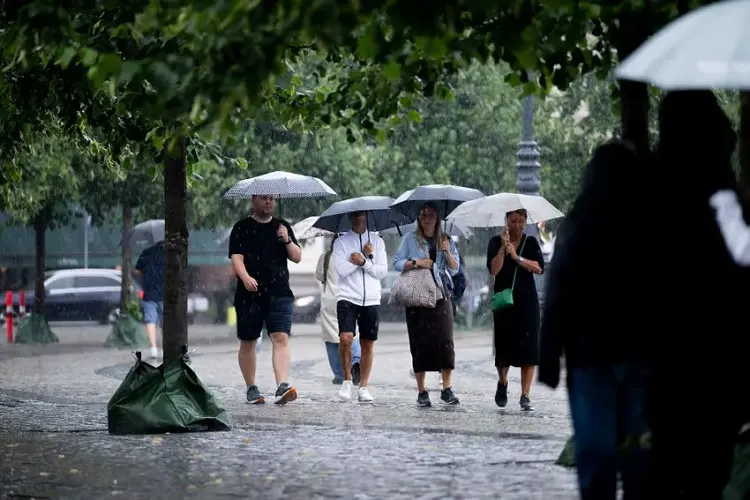 Weather-Related Travel Warnings